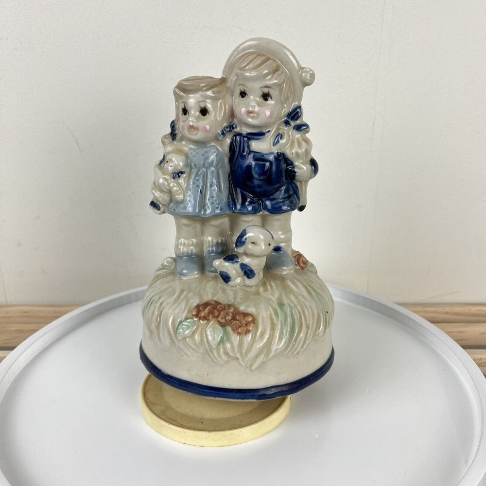 Vintage Musical Wind Up Boy Girl Puppy Ceramic Figurine‎ 7"